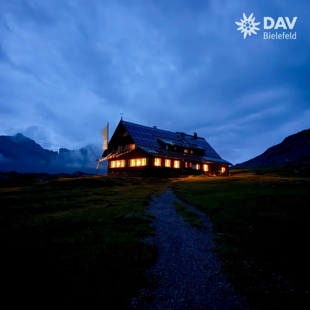 DAV Hütte im Dunkeln | © Dav Bielefeld