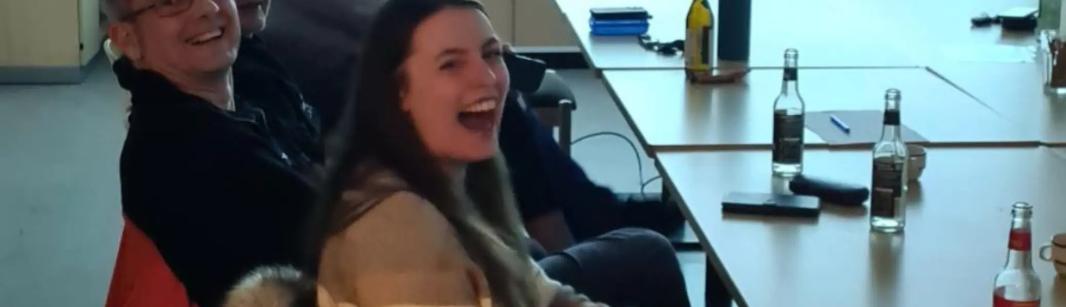 verschiedene Ehrenamtliche beim Ehrenamtsstammtisch um Themen auszutauschen | © Thomas Fromme