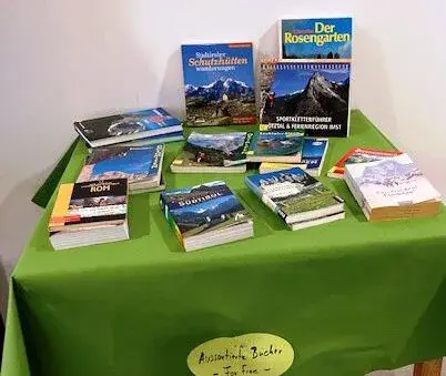 Bibliothek Bücher | © DAV Bielefeld